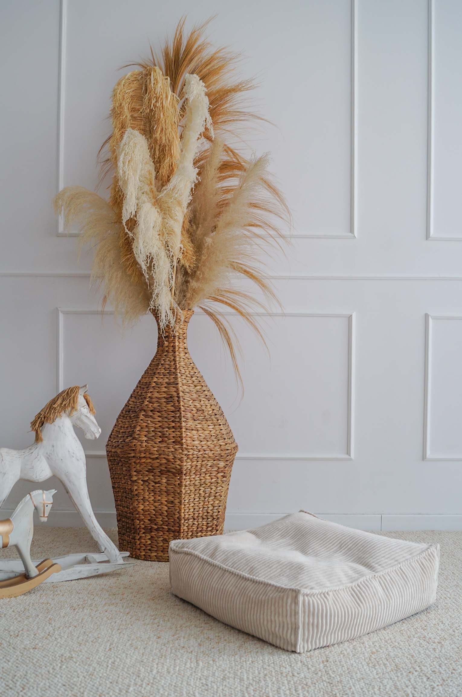 Vierkante kinderpoef in zachte crème rib velvet stof, kindvriendelijk en veilig, ideaal voor de kinderkamer, duurzaam en. - Default Title - cream, kinderpoef, poef, Velvet, vierkant - Kinderpoef Rib Velvet Cream - Casa Mini