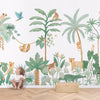 Organisch jungle behangwand met groene en gele bladeren, apen en vogels, veilig en kindvriendelijk voor kinderkamerinterieur. - 2.48 M x 4 M - Jungle behangwand | Lilipinso - apen, behang, behangpaneel, jungle, kinderkamer, kinderkamer behang, lilipinso, Yatsuni - Casa Mini