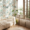 Organisch en veilig kinderkamer vliesbehang met jungle thema in zachte groene, oranje en beige tinten, afgebeeld naast. - Default Title - Yatsuni Wild | Lilipinso - behang, jungle, kinderkamer, kinderkamer behang, lilipinso, palm, vliesbehang, Yatsuni - Casa Mini