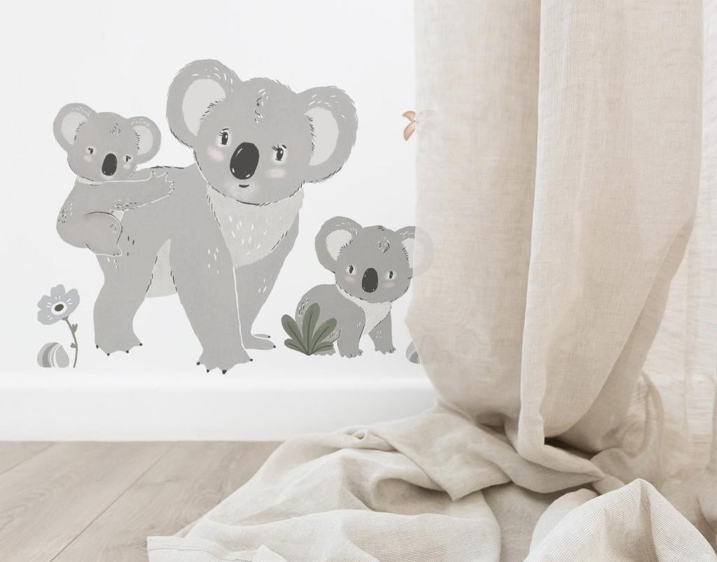 Organische, veilige muursticker met grijze Lilydale koala's en bloemen, perfect voor kinderkamer en kindvriendelijk. - Default Title - Muursticker | Lilydale Koala - kinderkamer, koala, lilipinso, Lilydale, Muursticker - Casa Mini