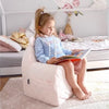 Beige velvet kinderstoel met zachte ronde vormen, stevig en kindvriendelijk, ideaal voor lezen en ontspannen. - Kinderstoel Velvet Beige - Default Title - babysteps, beige, kinderstoel, Velvet - Casa Mini
