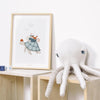 Organische kinderkamerposter met kindvriendelijke schildpadillustratie in zachte blauwtinten, multifunctioneel en van. - Poster Schildpad | Lilipinso - Default Title - kinderkamer, lilipinso, lotan, schildpad - Casa Mini