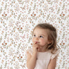 Organisch vliesbehang met zachte roestbruine bloemen en bladeren en lichte vlinders, veilig en kindvriendelijk voor. - Default Title - Coccinella Butterflies | Lilipinso - behang, bloemen, bloemen en bladeren, Coccinella, kinderkamer, kinderkamer behang, lilipinso, vliesbehang, vlinder, vlinders - Casa Mini