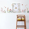Organische muurstickers met kleurrijke bloemen en bladeren verspreid langs witte muur, kindvriendelijk en multifunctioneel,. - Muursticker | Pretty Flower - Default Title - bloemen, bloemen en bladeren, kinderkamer, lilipinso, Muursticker, vliesbehang - Casa Mini
