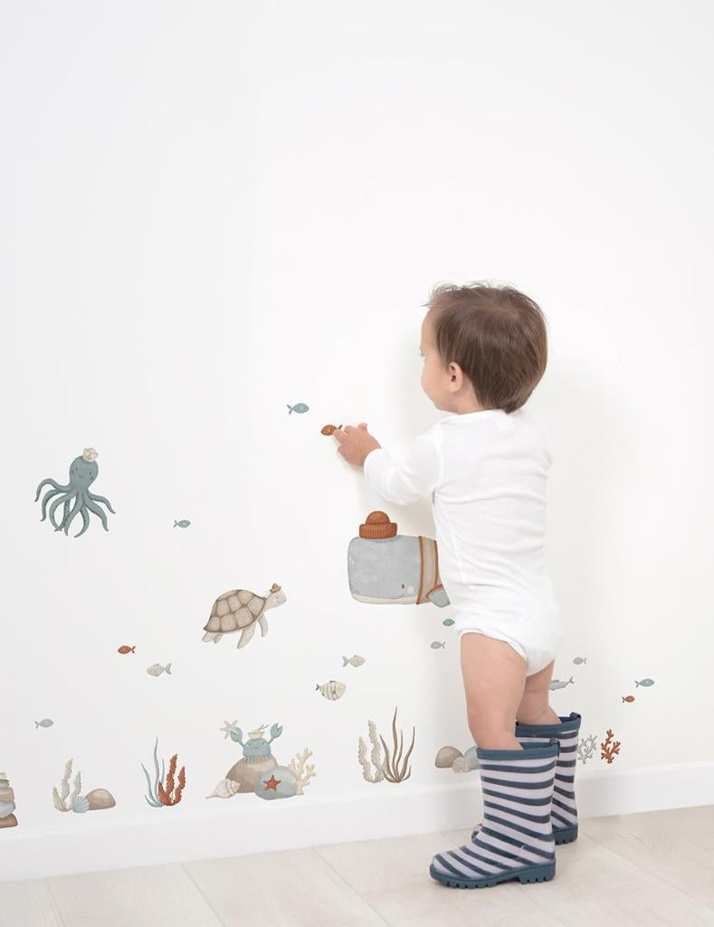 Kleurrijke muurstickers van zeedieren zoals octopus, schildpad en vissen op een witte muur, veilig en kindvriendelijk. - Muursticker | Marine Animals - Default Title - kinderkamer, lilipinso, lotan, Muursticker, octopus, onderwater, onderwater wereld, schildpad - Casa Mini