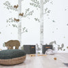 Organische muursticker met bruine berenfamilie en lichtgrijze bomen in kinderkamer, veilig en kindvriendelijk voor. - Default Title - Muursticker | Kharu Bear Family - beer, beren, bomen, boom, Kharu, kinderkamer, lilipinso, Muursticker, vliesbehang - Casa Mini