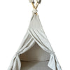 Grijze linnen tipi tent met naturel houten stokken en sierveren, kindvriendelijk en veilig voor de kinderkamer, duurzaam en. - Default Title - Grijs, Moje, Naturel, Tipitent, wasbaar - Tipi Tent Linnen Naturel - Casa Mini